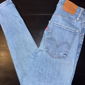 Levi's Jeans